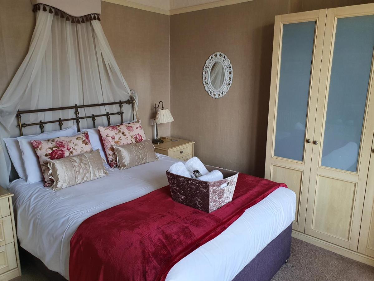 The Braemar Southport Bed and Breakfast Exteriör bild
